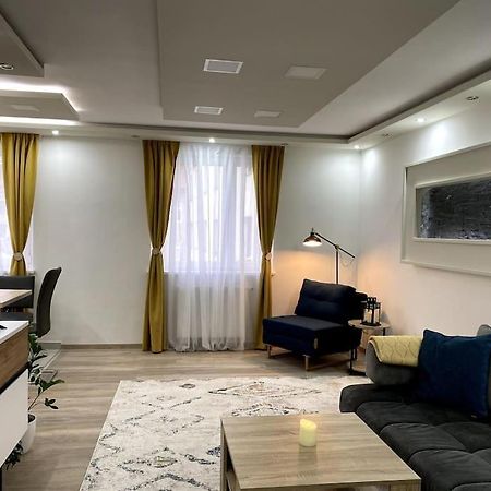 Gemuetliche Wohnung In Ottakring 비엔나 외부 사진