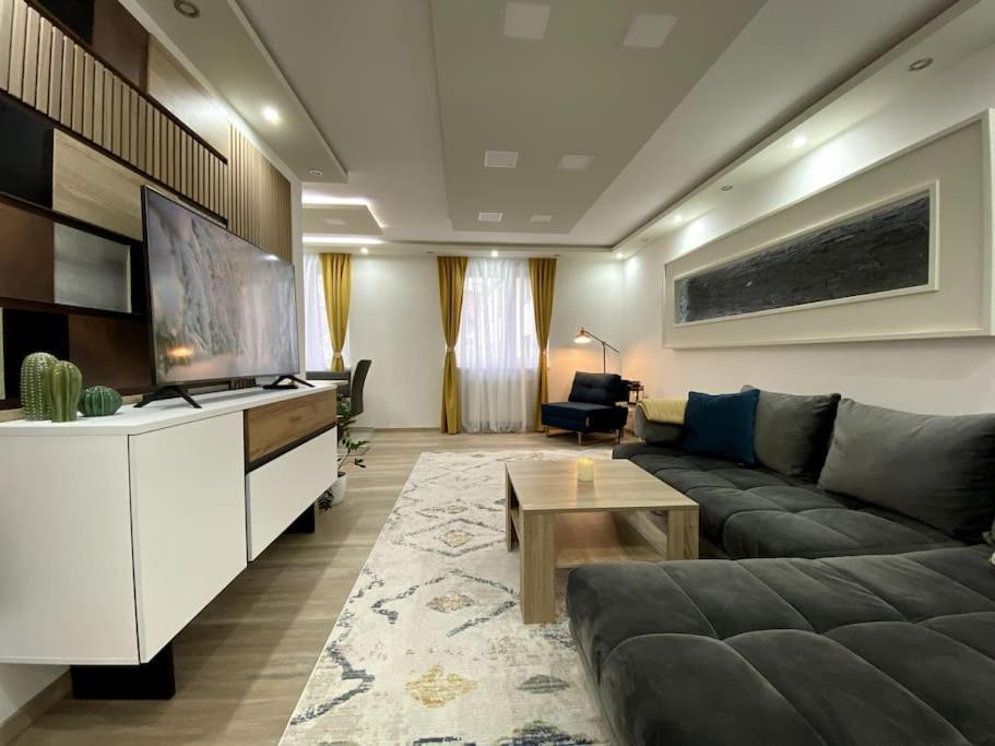 Gemuetliche Wohnung In Ottakring 비엔나 외부 사진