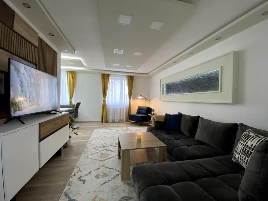 Gemuetliche Wohnung In Ottakring 비엔나 외부 사진